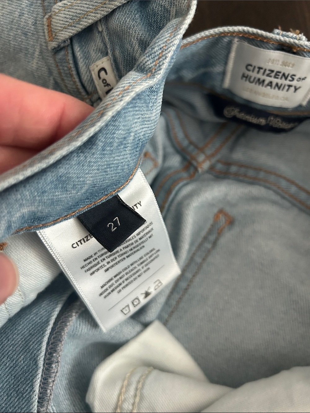 Citizens Of Humanity Light Wash Emery Crop Jeans - Picture 4 of 5